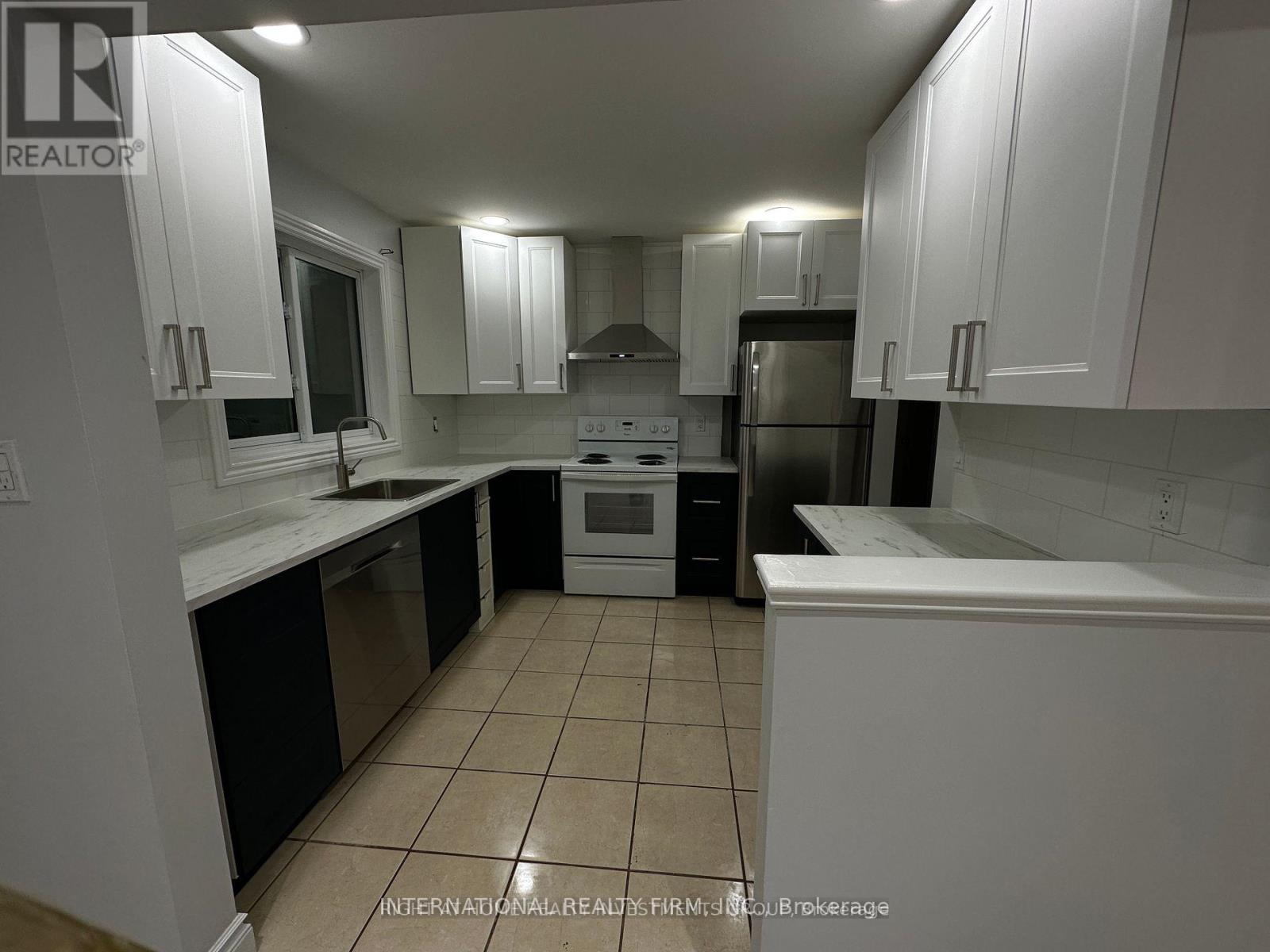 Main - 53 Belfry Drive, Newmarket, Ontario  L3Y 3E9 - Photo 3 - N13681044