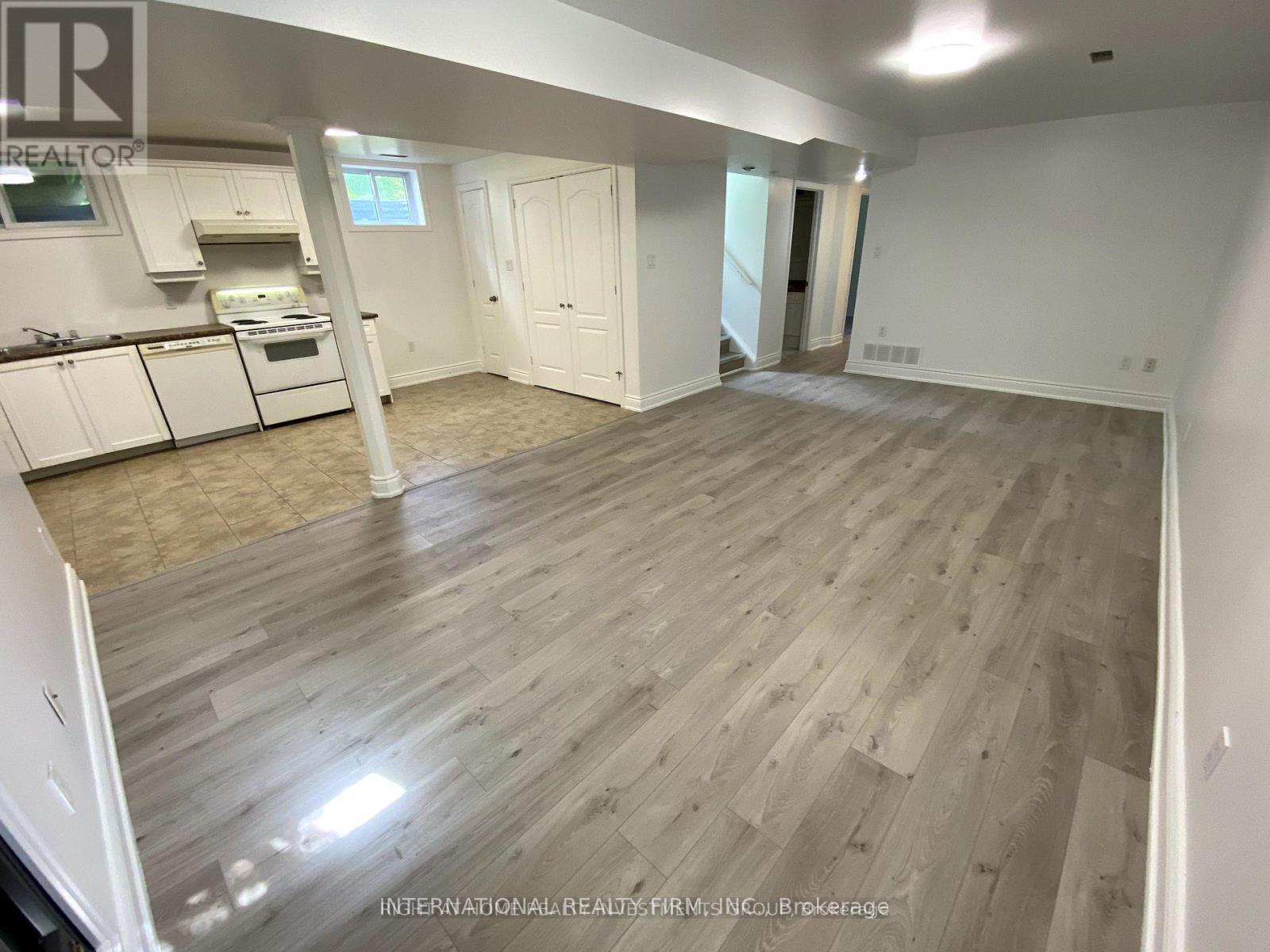 Bsmt - 53 Belfry Drive, Newmarket, Ontario  L3Y 3E9 - Photo 4 - N13681046