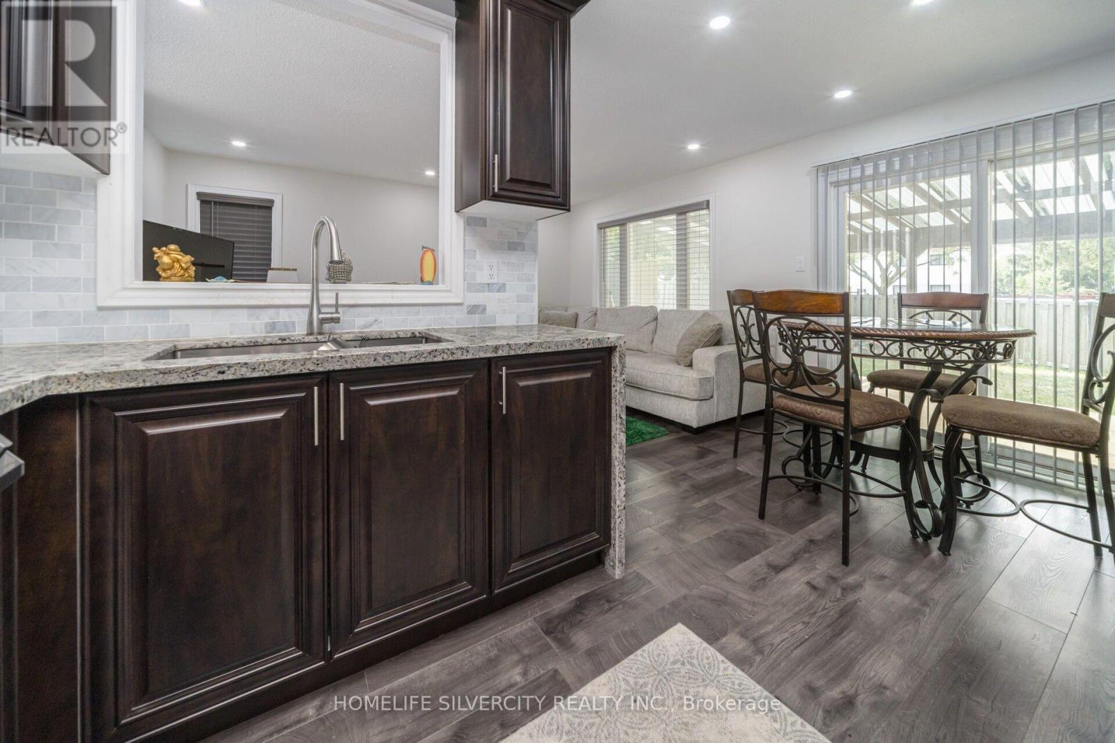 3 Hapsbury Square, Brampton, Ontario  L6S 1Y7 - Photo 16 - W13681018
