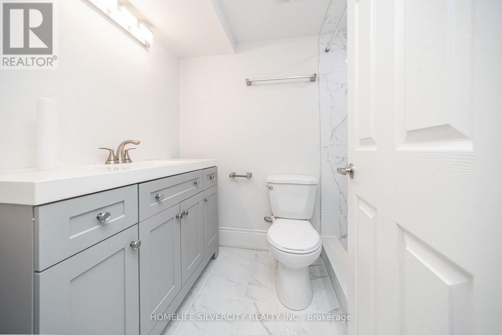 3 Hapsbury Square, Brampton, Ontario  L6S 1Y7 - Photo 36 - W13681018