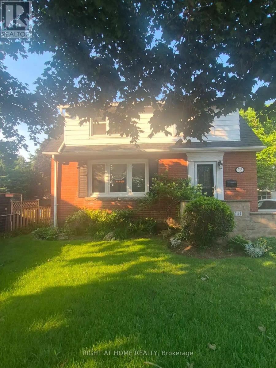 755 MAPLE AVENUE, Burlington, Ontario