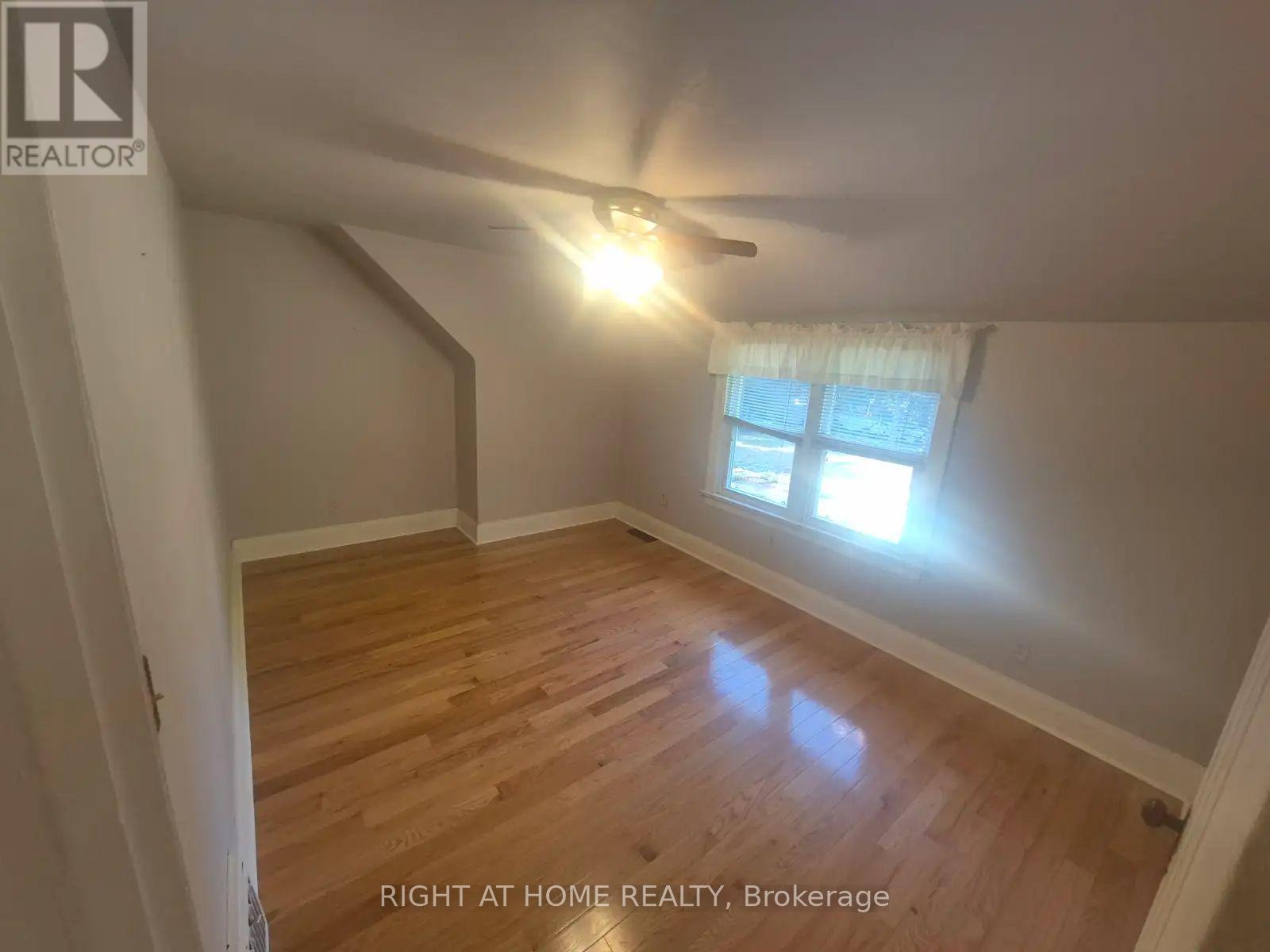 755 Maple Avenue, Burlington, Ontario  L7S 2K1 - Photo 13 - W13681026