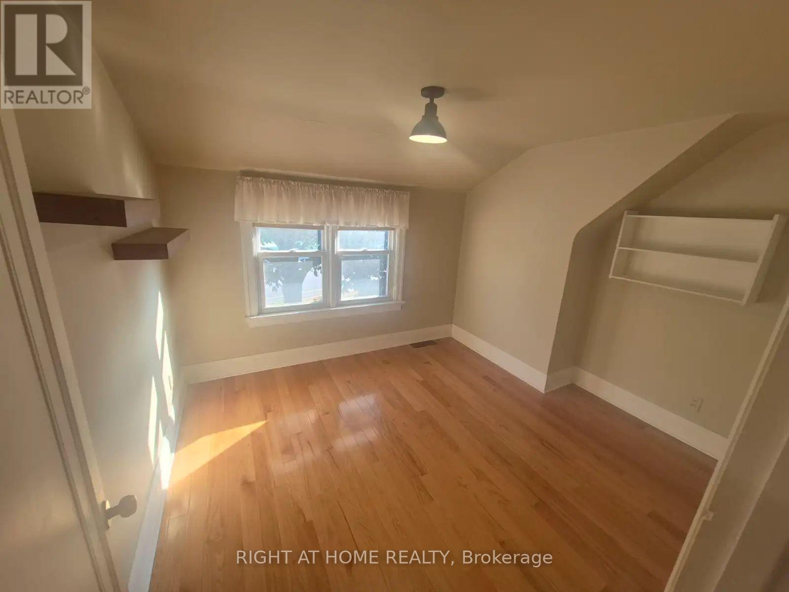 755 Maple Avenue, Burlington, Ontario  L7S 2K1 - Photo 18 - W13681026