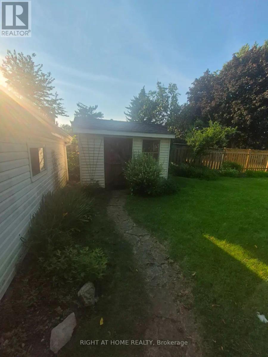755 Maple Avenue, Burlington, Ontario  L7S 2K1 - Photo 21 - W13681026