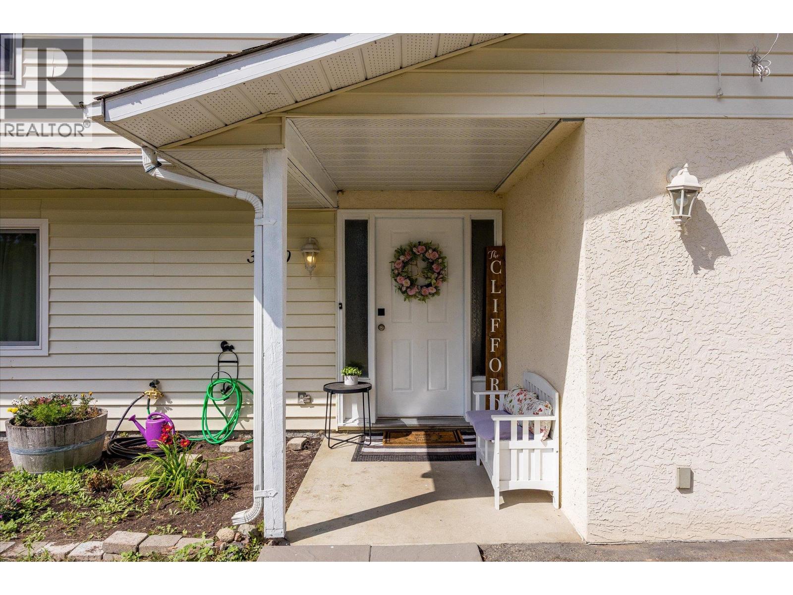 3530 Chives Place, West Kelowna, British Columbia  V4T 1H8 - Photo 5 - 10388647
