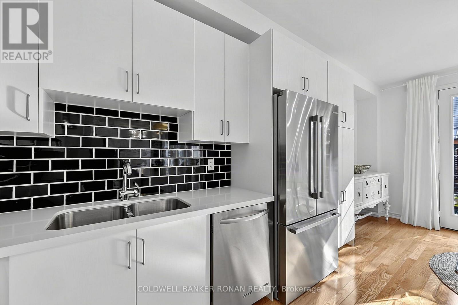 71 Cauthers Crescent, New Tecumseth, Ontario  L9R 0L2 - Photo 13 - N13526224