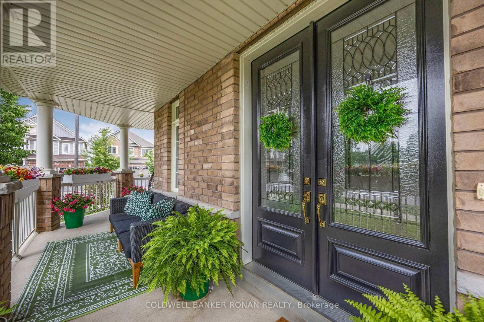 71 Cauthers Crescent, New Tecumseth, Ontario  L9R 0L2 - Photo 2 - N13526224