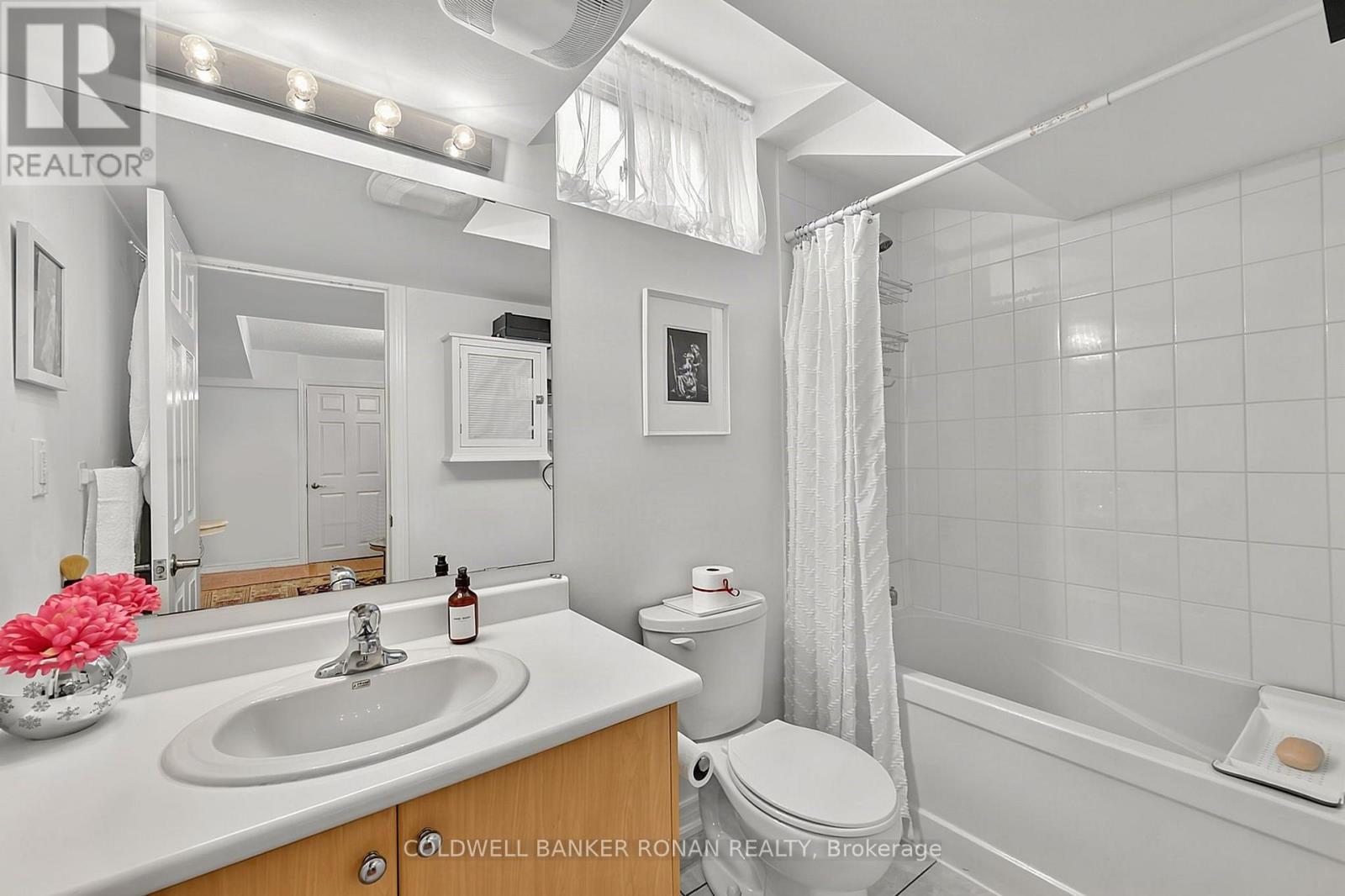 71 Cauthers Crescent, New Tecumseth, Ontario  L9R 0L2 - Photo 42 - N13526224