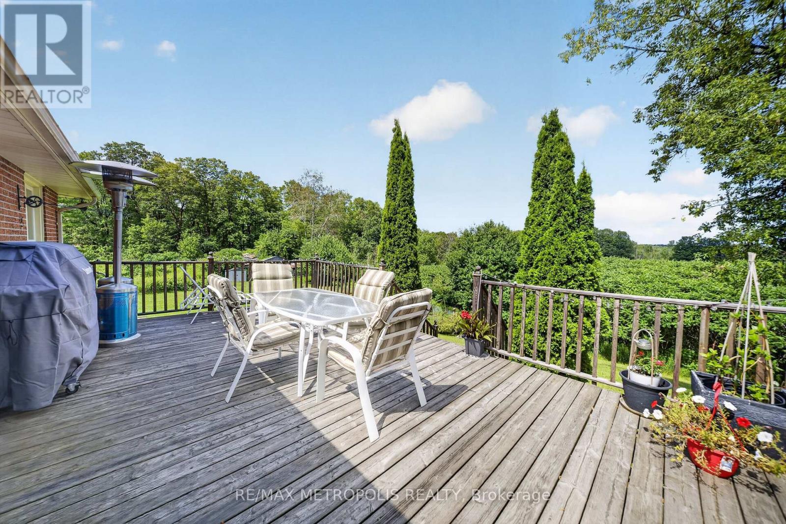 6370 Hillsdale Drive, Whitchurch-Stouffville, Ontario  L4A 3B8 - Photo 26 - N13680236