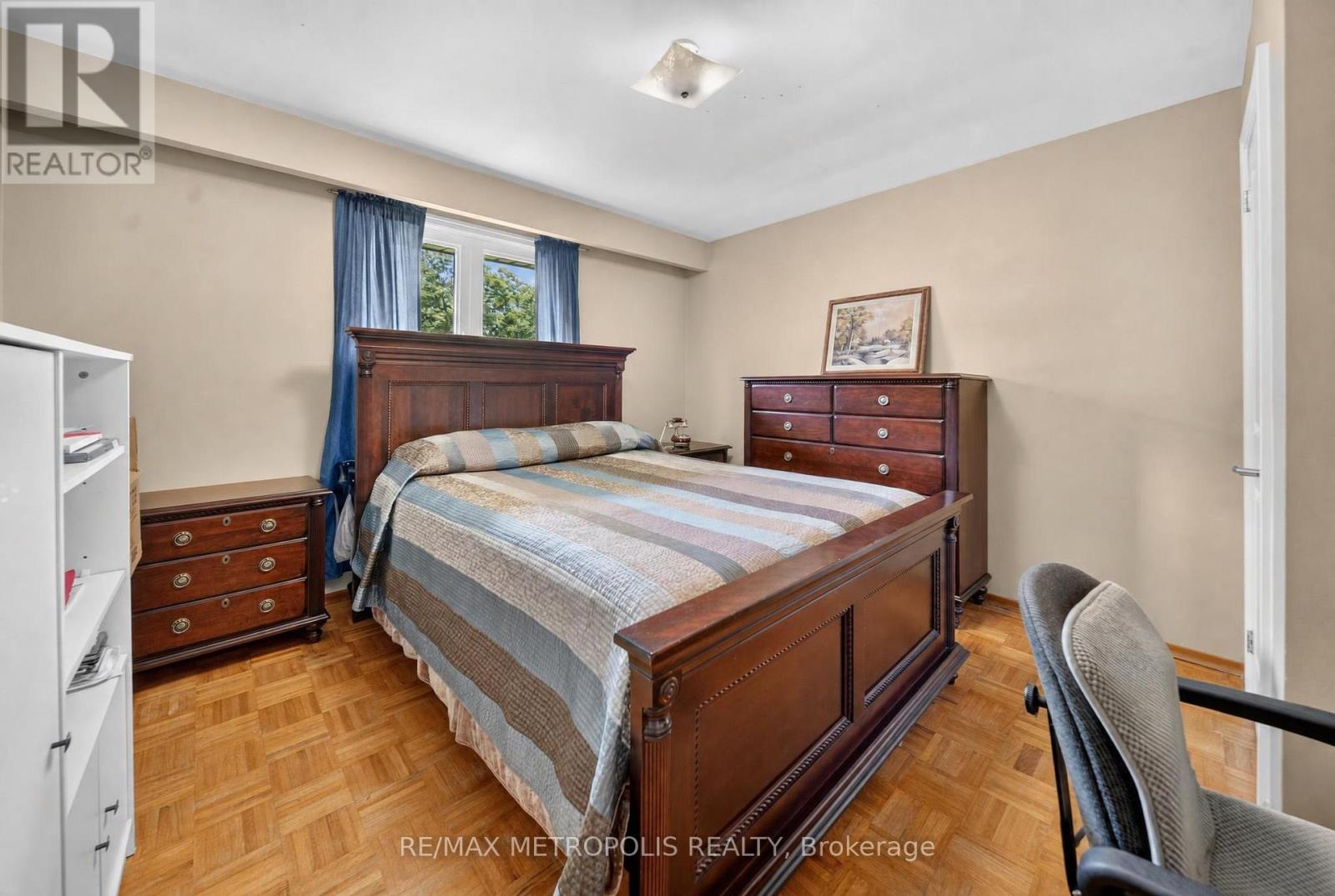 6370 Hillsdale Drive, Whitchurch-Stouffville, Ontario  L4A 3B8 - Photo 16 - N13680236