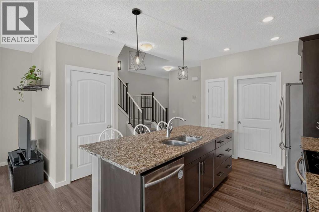 50 Legacy Close Se, Calgary, Alberta  T0L 0X0 - Photo 8 - A2329308