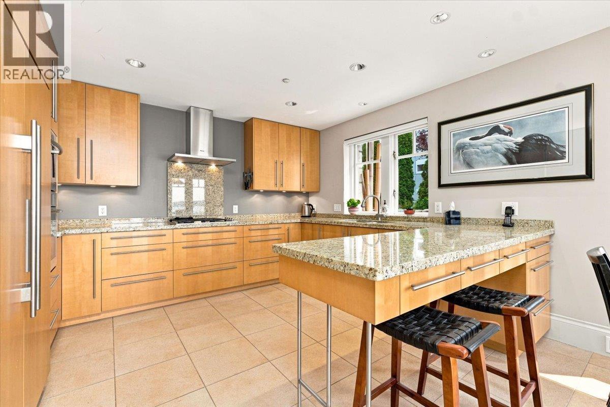 1952 Bellevue Avenue, West Vancouver, British Columbia V7V 1B5 - Photo 12 - R3154057