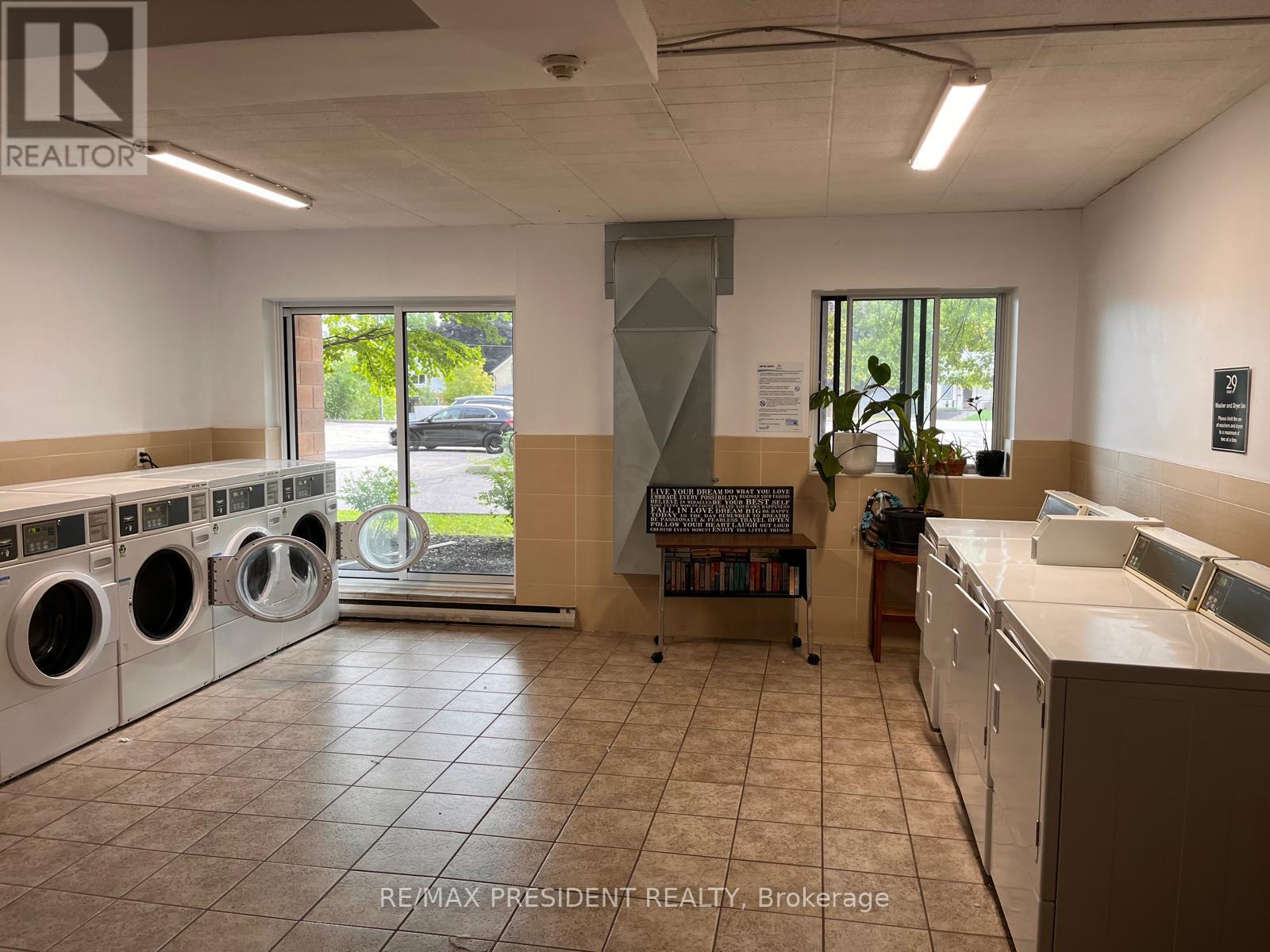 111 - 29 West Avenue W, Kitchener, Ontario N2M 5E4 - Photo 17 - X13645120