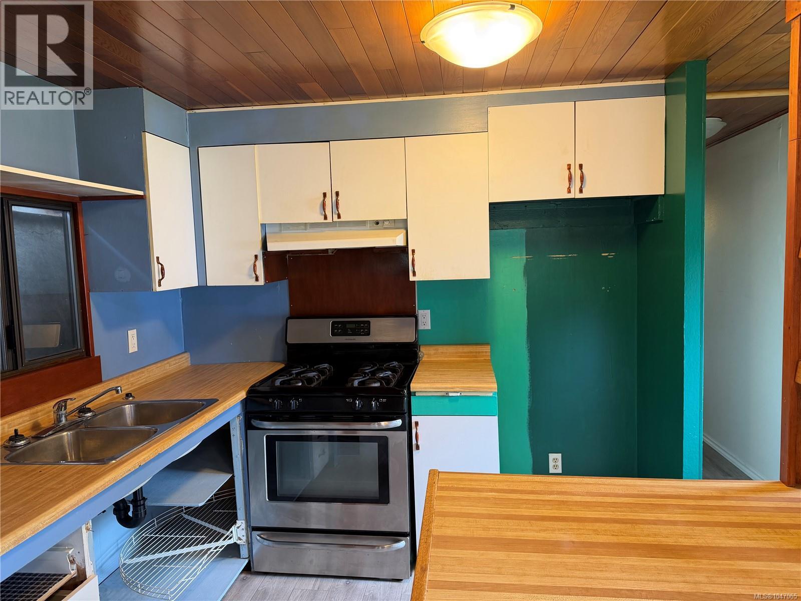 16 5250 Beaver Harbour Rd, Port Hardy, British Columbia  V0N 2P0 - Photo 11 - 1047065