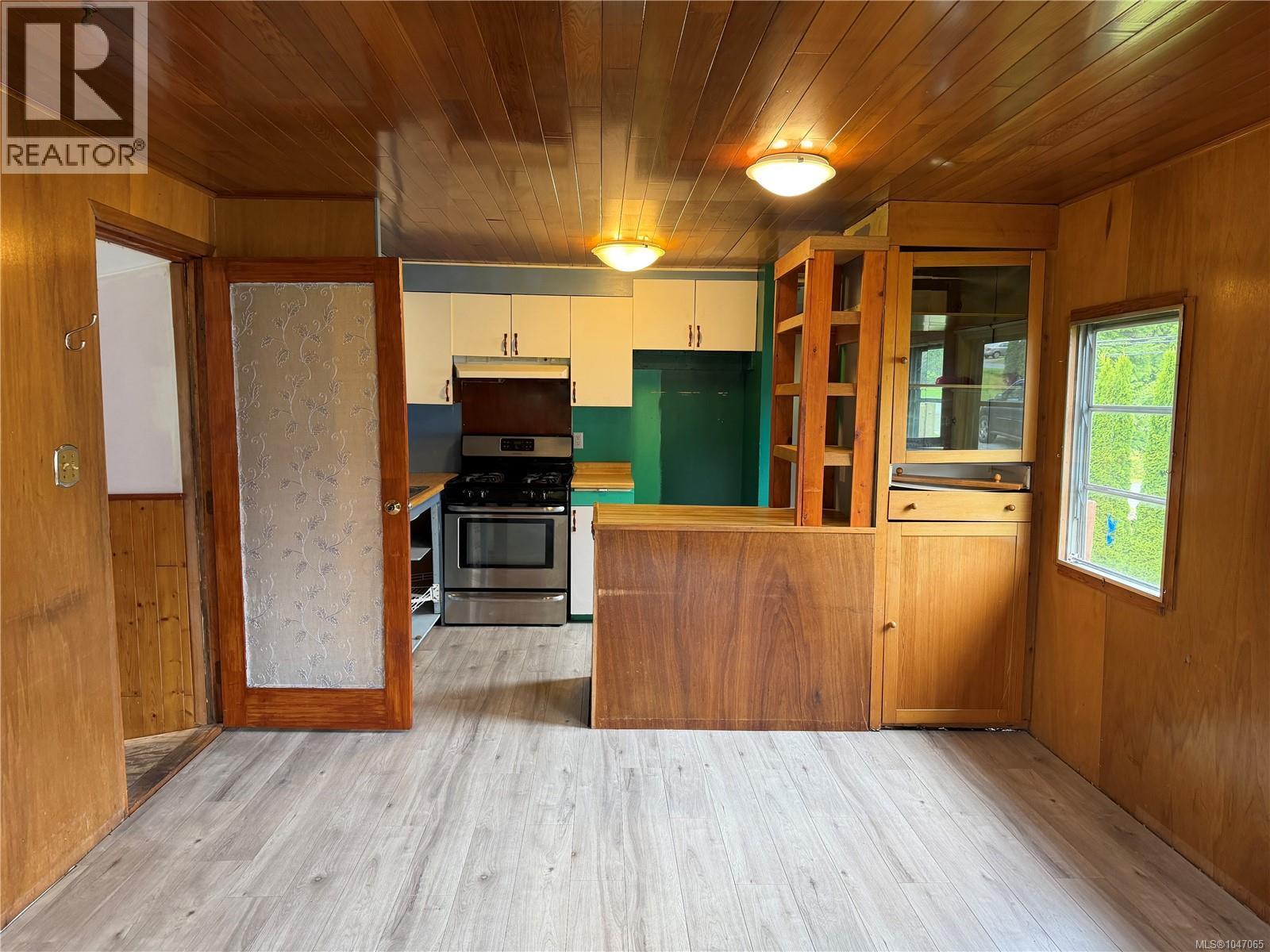 16 5250 Beaver Harbour Rd, Port Hardy, British Columbia  V0N 2P0 - Photo 12 - 1047065