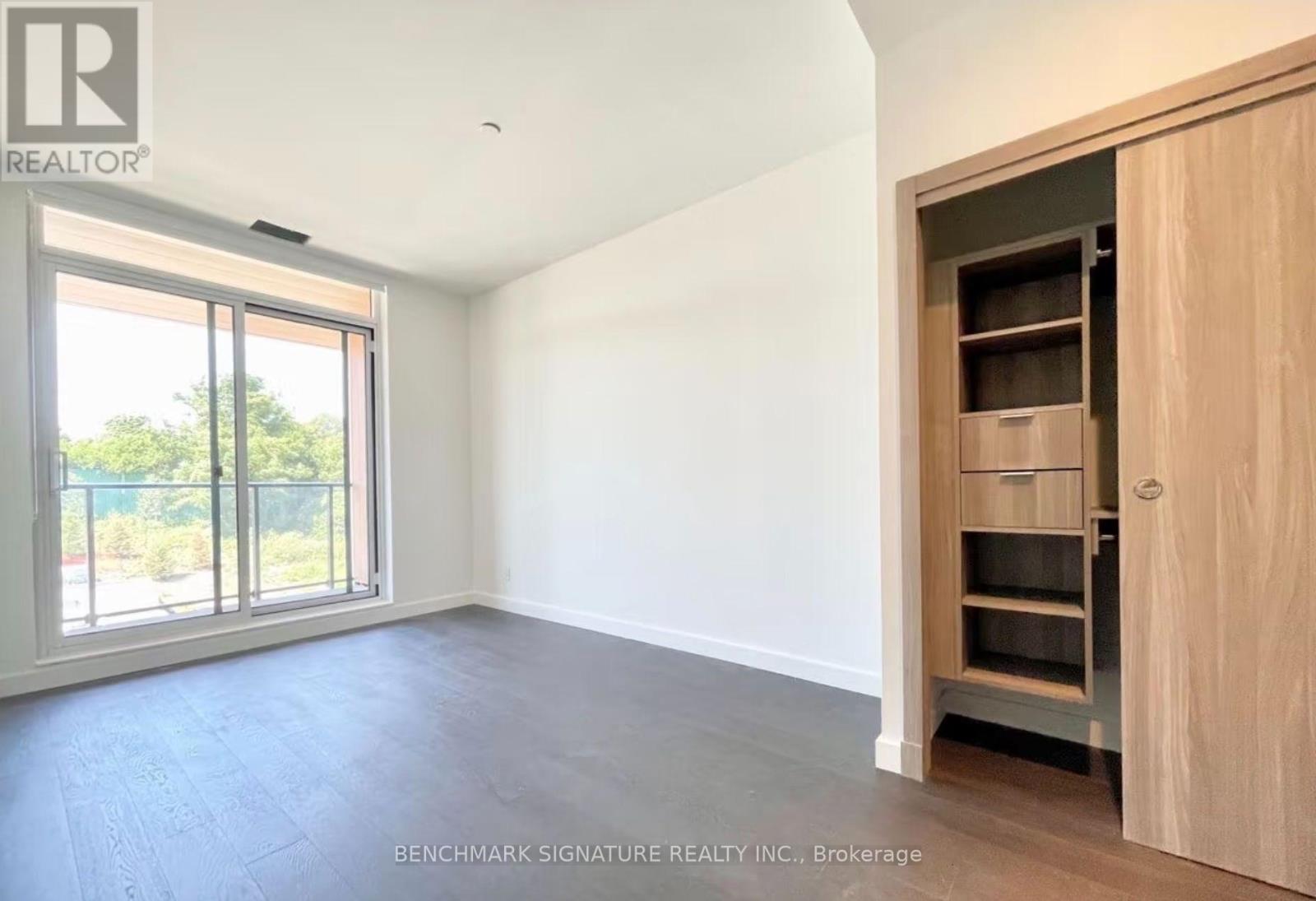 V306 - 25 Mcmahon Drive, Toronto, Ontario  M2K 0J1 - Photo 3 - C13679018