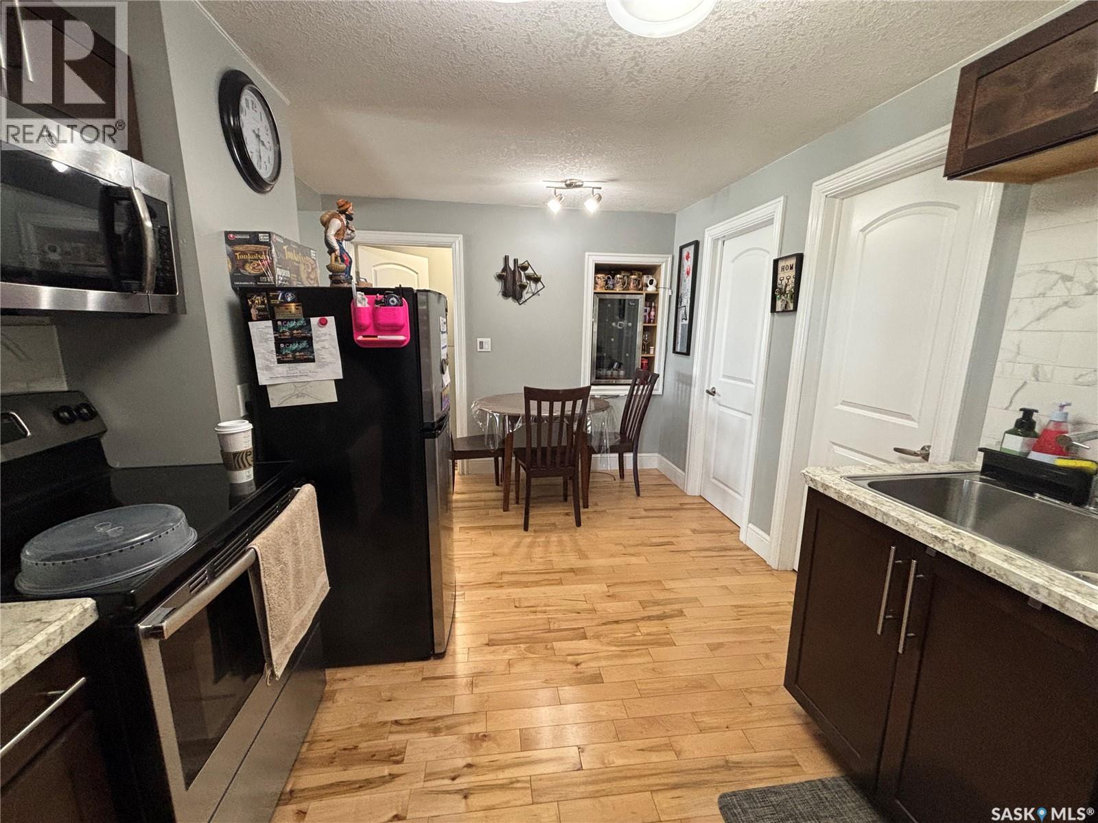 421 6th Avenue E, Prince Albert, Saskatchewan  S6V 2J2 - Photo 5 - SK045749