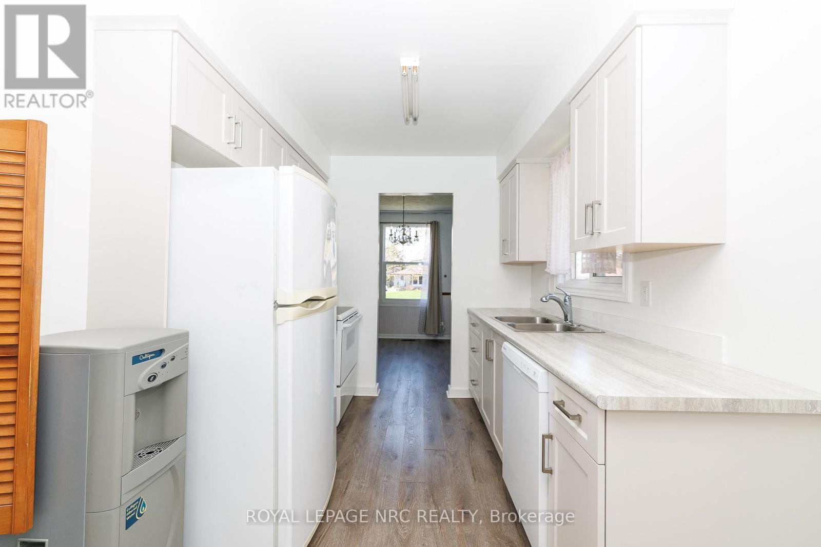 8 Kerwin Gate, St. Catharines, Ontario  L2N 4J8 - Photo 25 - X13128554