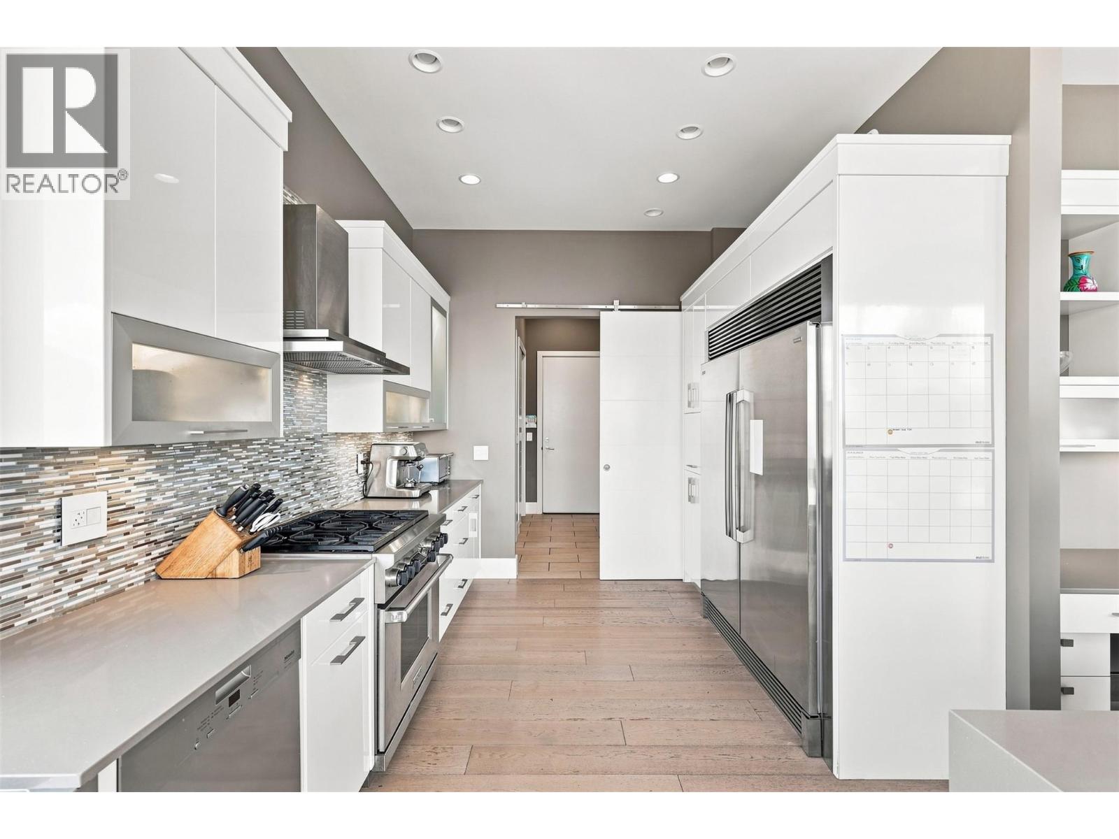 1798 Galore Place, Kamloops, British Columbia  V2E 0A7 - Photo 8 - 10397767