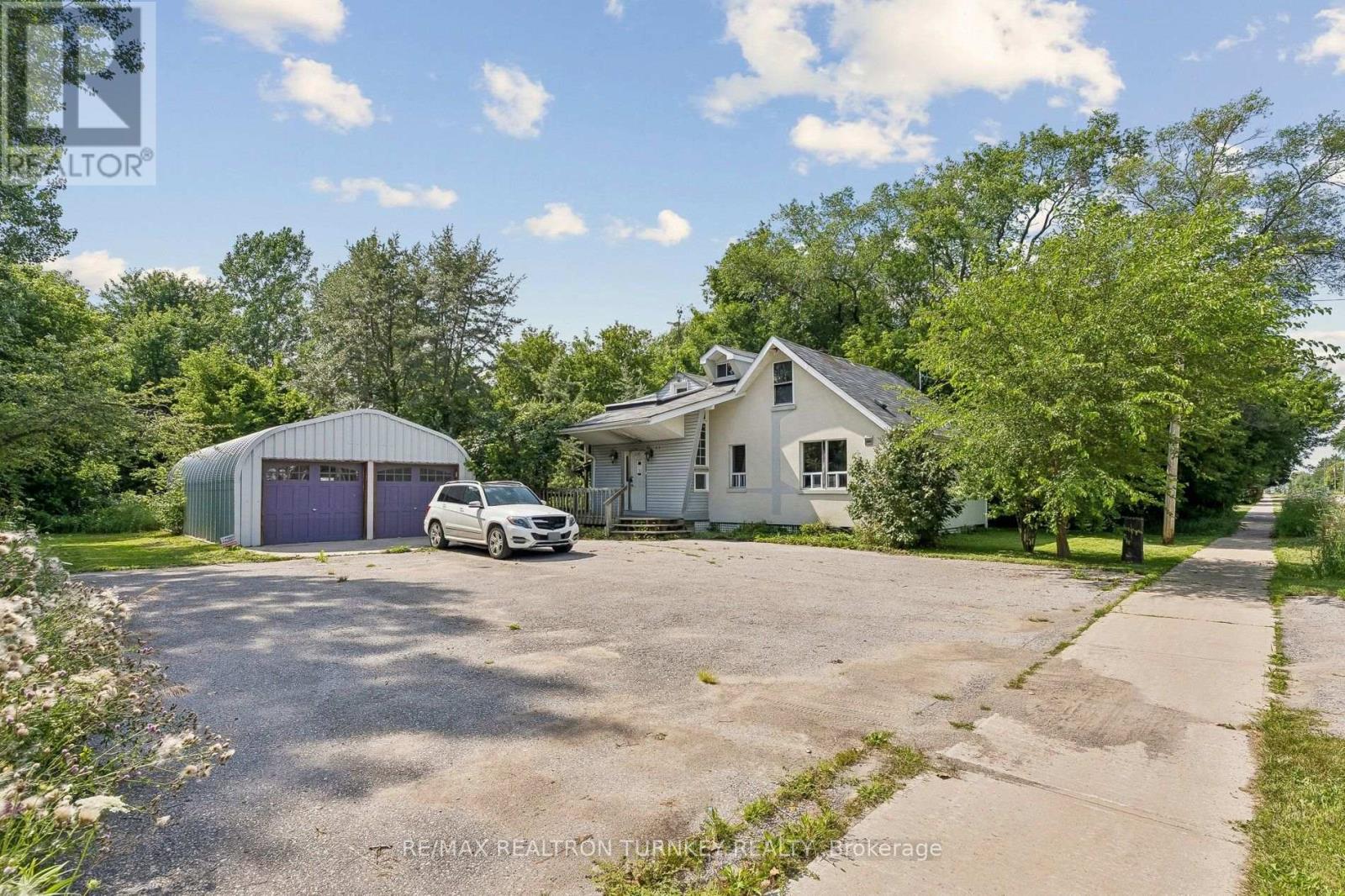 18930 Dufferin Street, King, Ontario  L3Y 4V9 - Photo 10 - N13610340