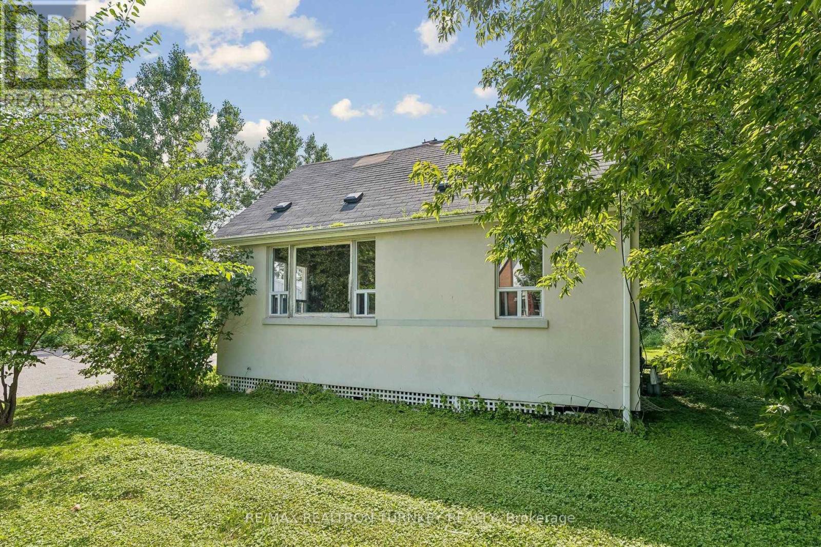 18930 Dufferin Street, King, Ontario  L3Y 4V9 - Photo 17 - N13610340