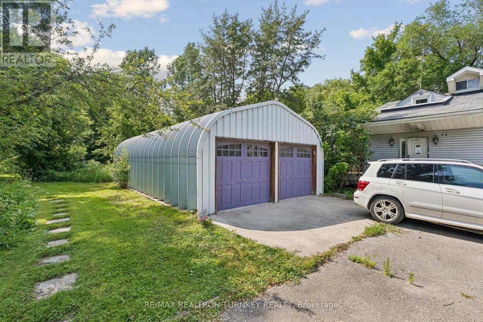 18930 Dufferin Street, King, Ontario  L3Y 4V9 - Photo 12 - N13610340
