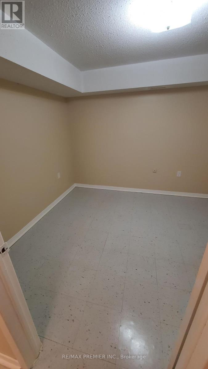 Bsmt - 77 Fox Run, Barrie, Ontario L4N 5L6 - Photo 9 - S13597510