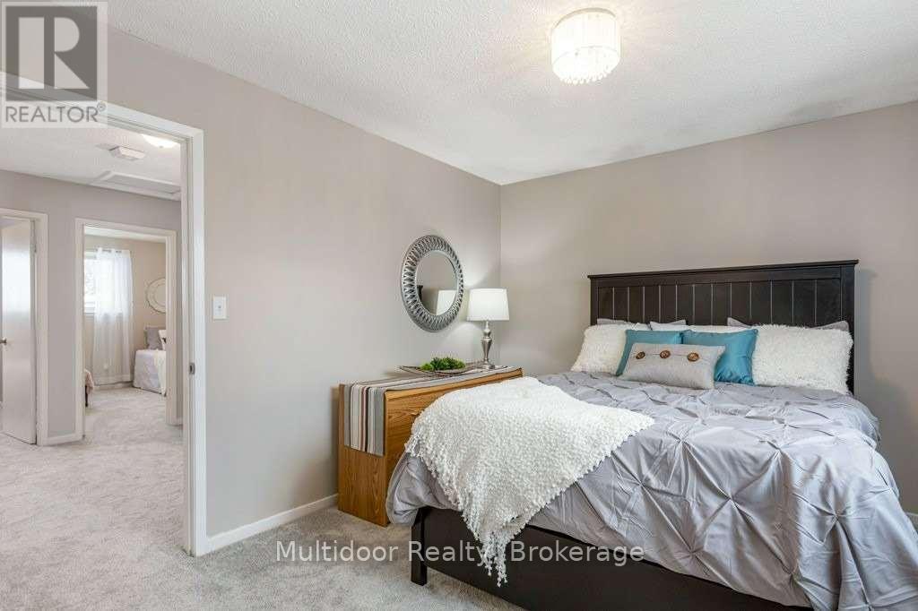 50 Rosalynne Avenue, Clarington, Ontario  L1C 3X8 - Photo 19 - E13681082