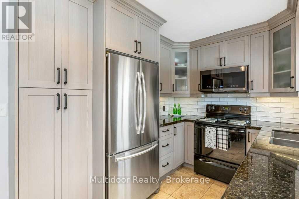 50 Rosalynne Avenue, Clarington, Ontario  L1C 3X8 - Photo 5 - E13681082