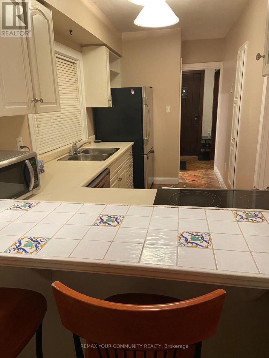 13 Tenth Street, Toronto, Ontario  M8V 3E7 - Photo 11 - W13590162