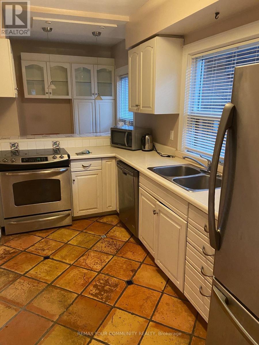 13 Tenth Street, Toronto, Ontario  M8V 3E7 - Photo 12 - W13590162