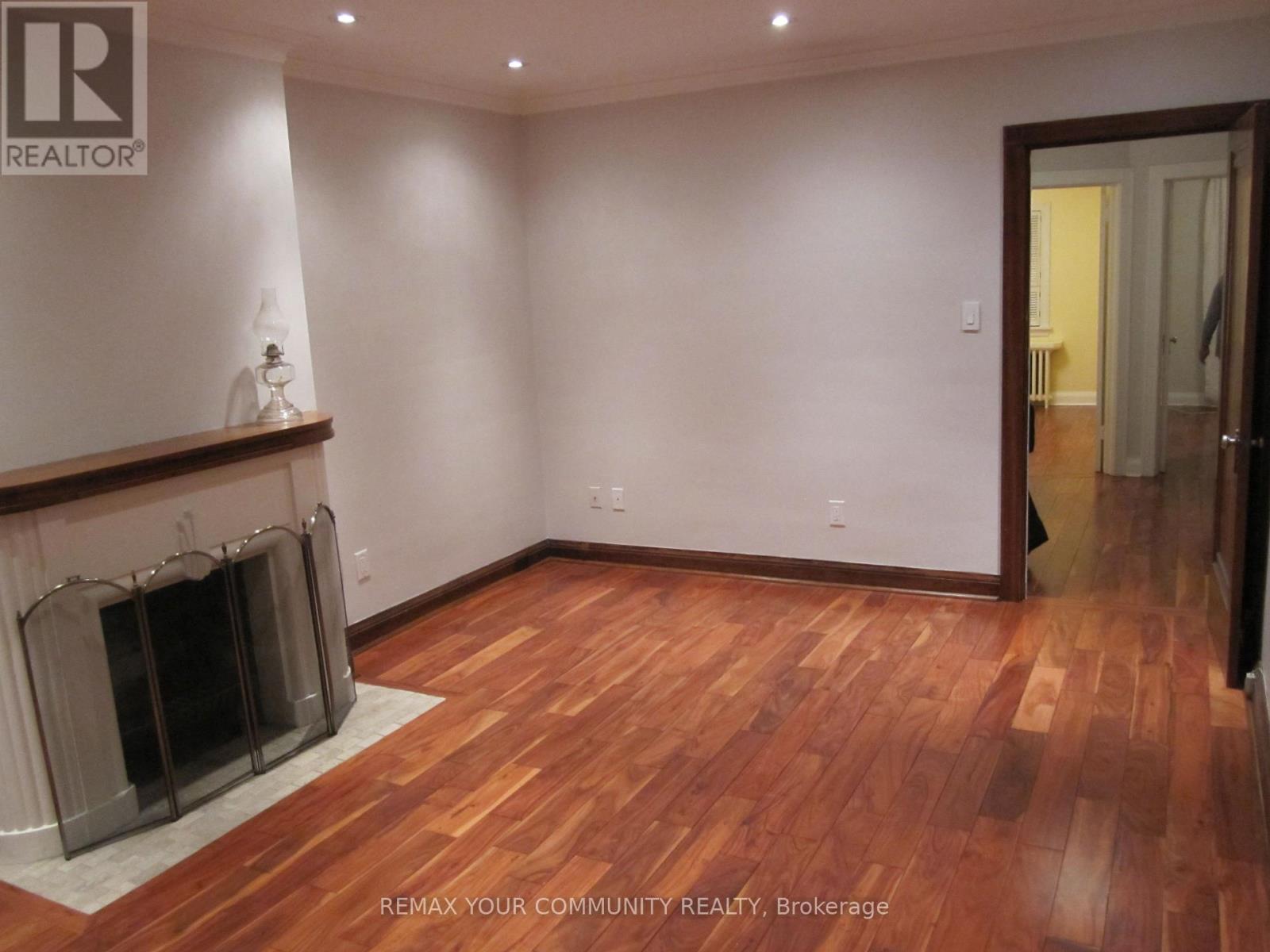 13 Tenth Street, Toronto, Ontario  M8V 3E7 - Photo 7 - W13590162