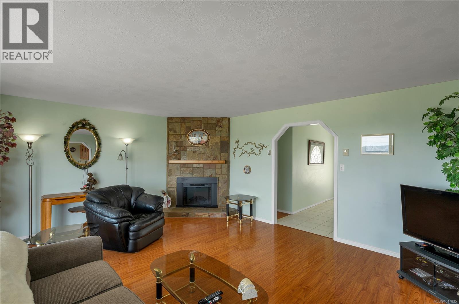 641 Alder St S, Campbell River, British Columbia  V9W 6B3 - Photo 12 - 1047035