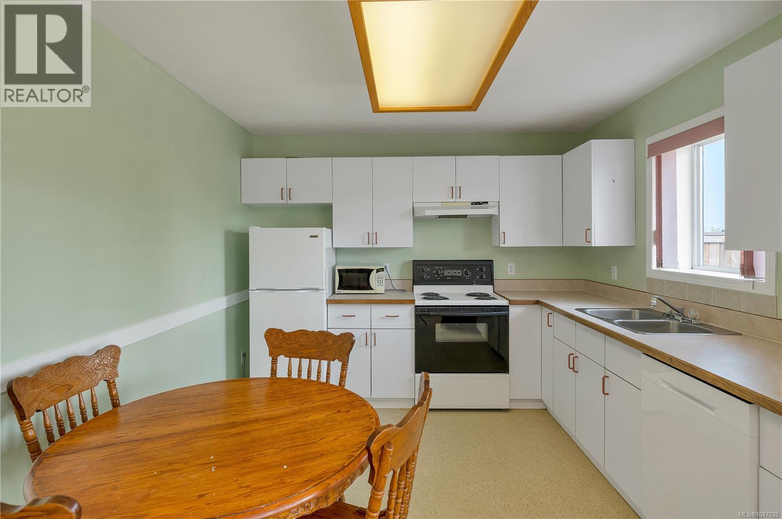 641 Alder St S, Campbell River, British Columbia  V9W 6B3 - Photo 25 - 1047035
