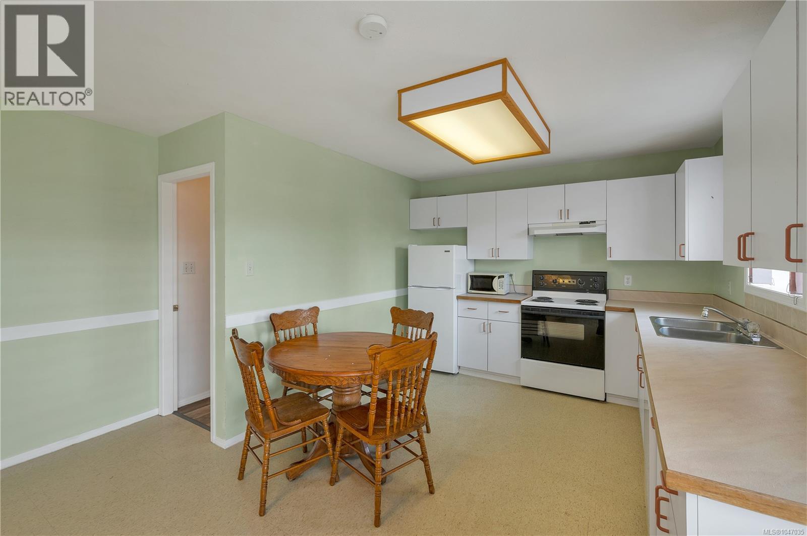 641 Alder St S, Campbell River, British Columbia  V9W 6B3 - Photo 26 - 1047035