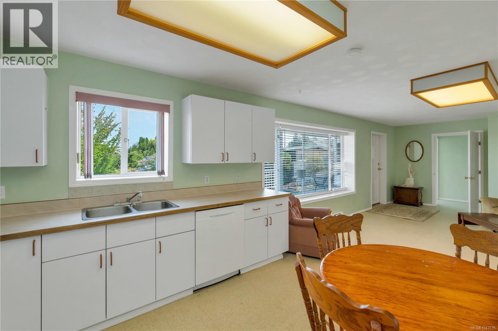 641 Alder St S, Campbell River, British Columbia  V9W 6B3 - Photo 29 - 1047035