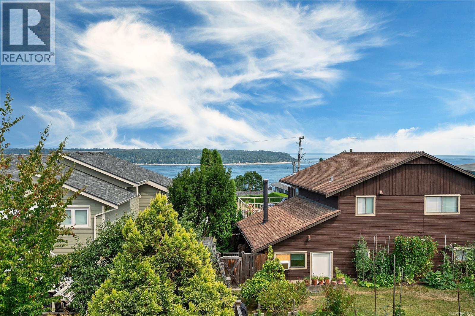 641 Alder St S, Campbell River, British Columbia  V9W 6B3 - Photo 55 - 1047035