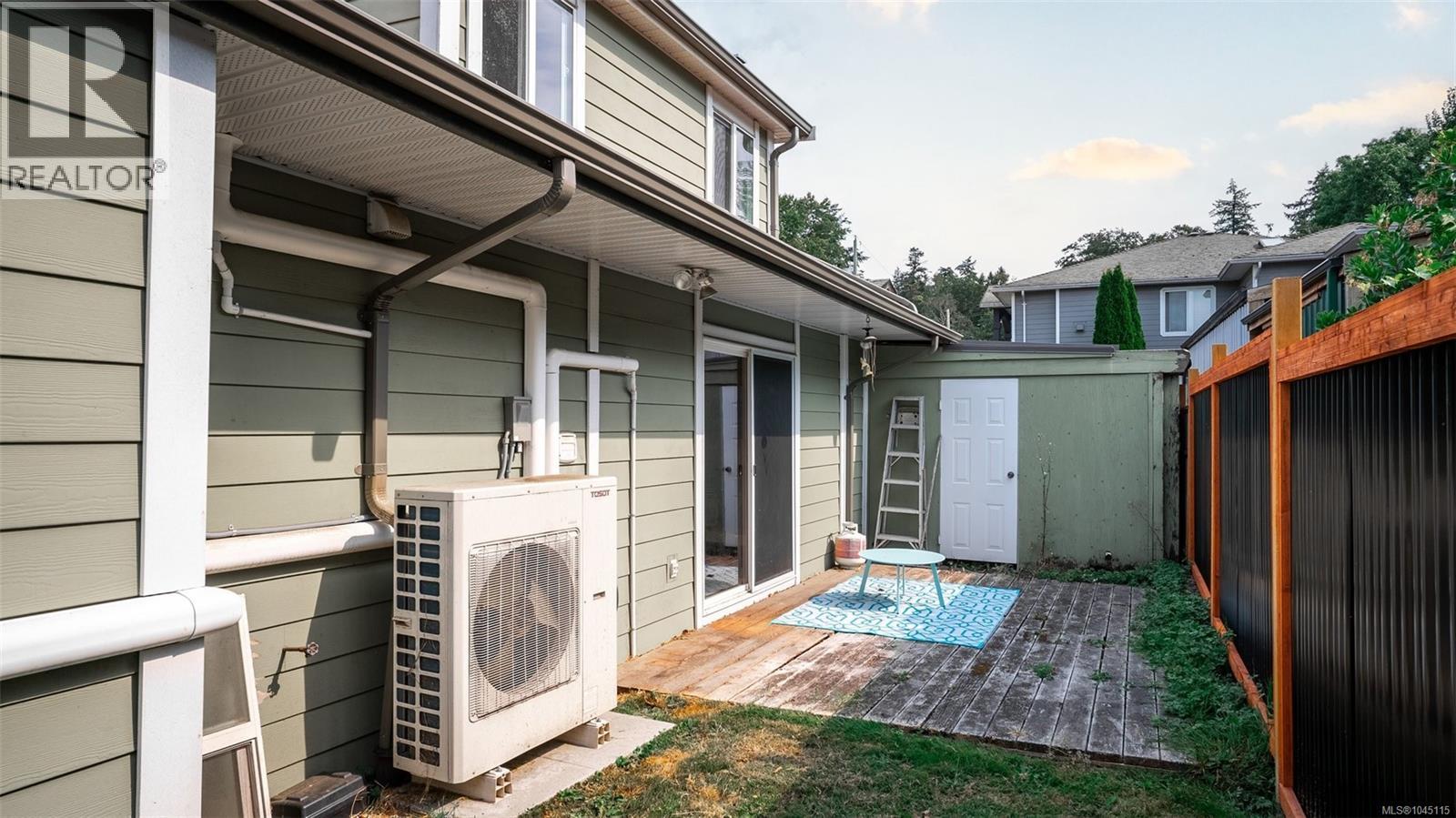 9 Camden Ave, View Royal, British Columbia  V8Z 1P6 - Photo 10 - 1045115