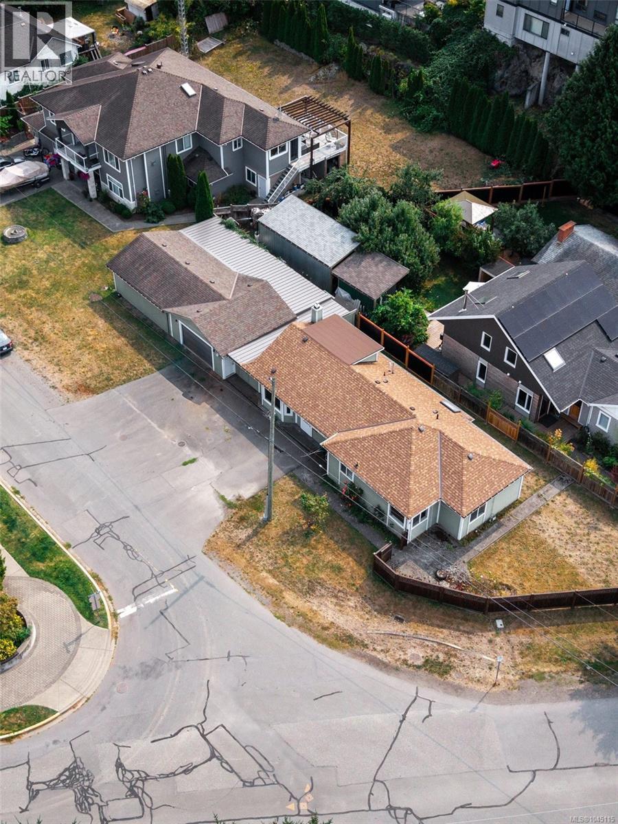 9 Camden Ave, View Royal, British Columbia  V8Z 1P6 - Photo 41 - 1045115