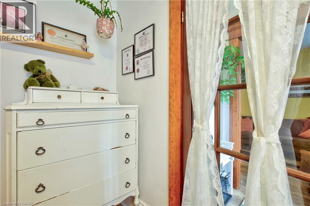 94 Edgemont Street N, Hamilton, Ontario  L8H 4C8 - Photo 26 - 40848316