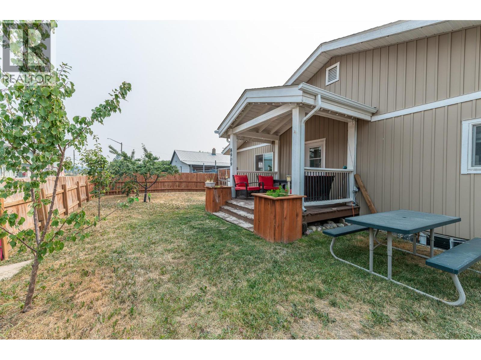 8909 Grainger Road, Canal Flats, British Columbia  V0B 1B0 - Photo 48 - 10397280