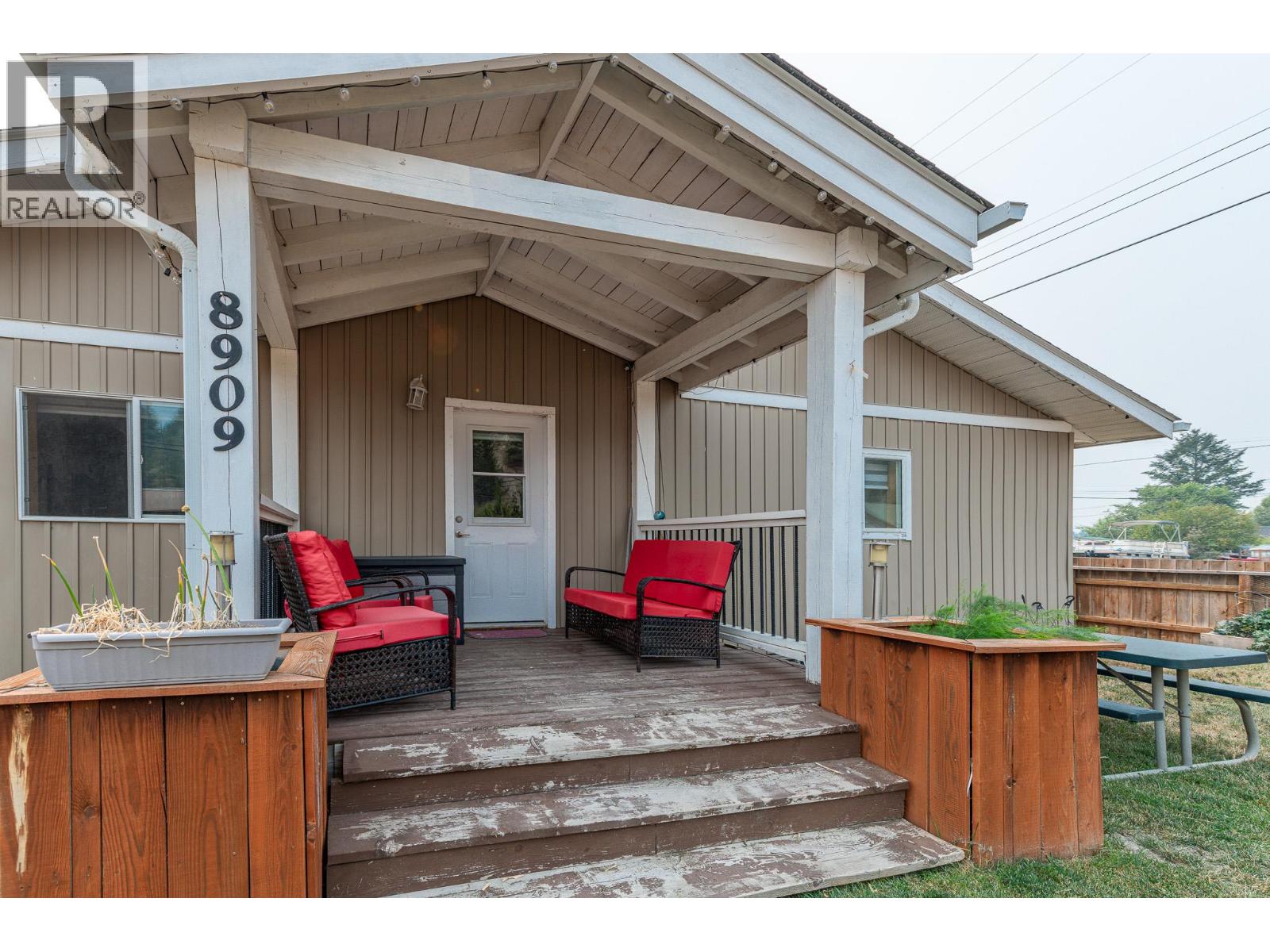 8909 Grainger Road, Canal Flats, British Columbia  V0B 1B0 - Photo 47 - 10397280