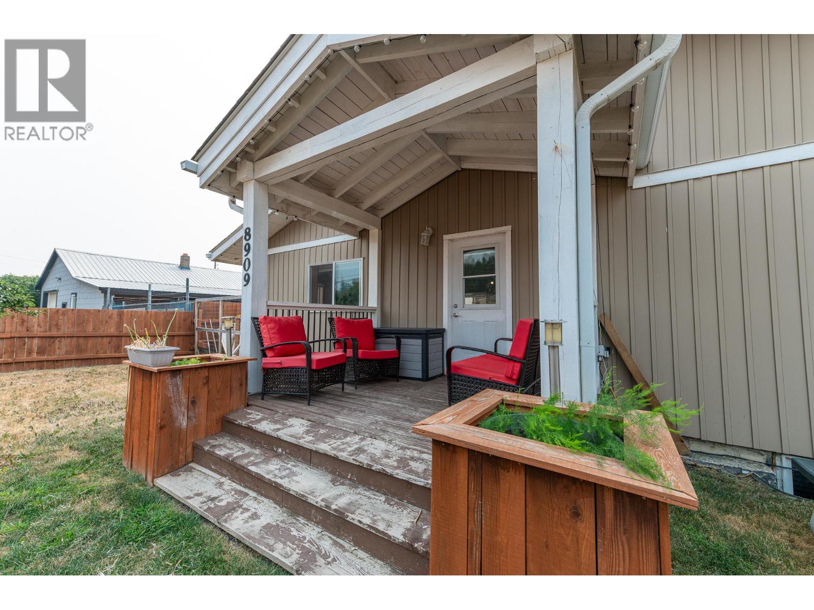 8909 Grainger Road, Canal Flats, British Columbia  V0B 1B0 - Photo 45 - 10397280