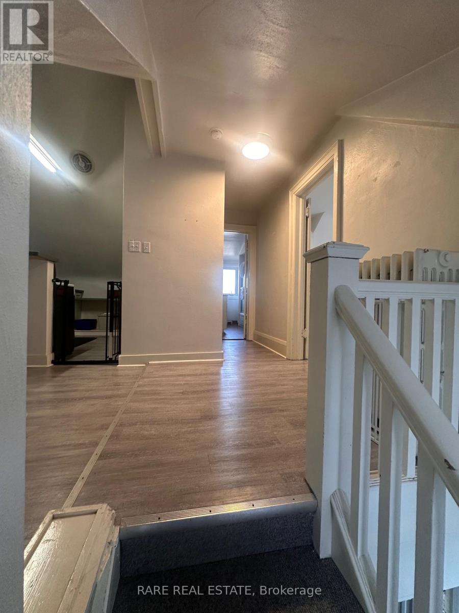 3 - 737 AVENUE ROAD, Toronto, Ontario