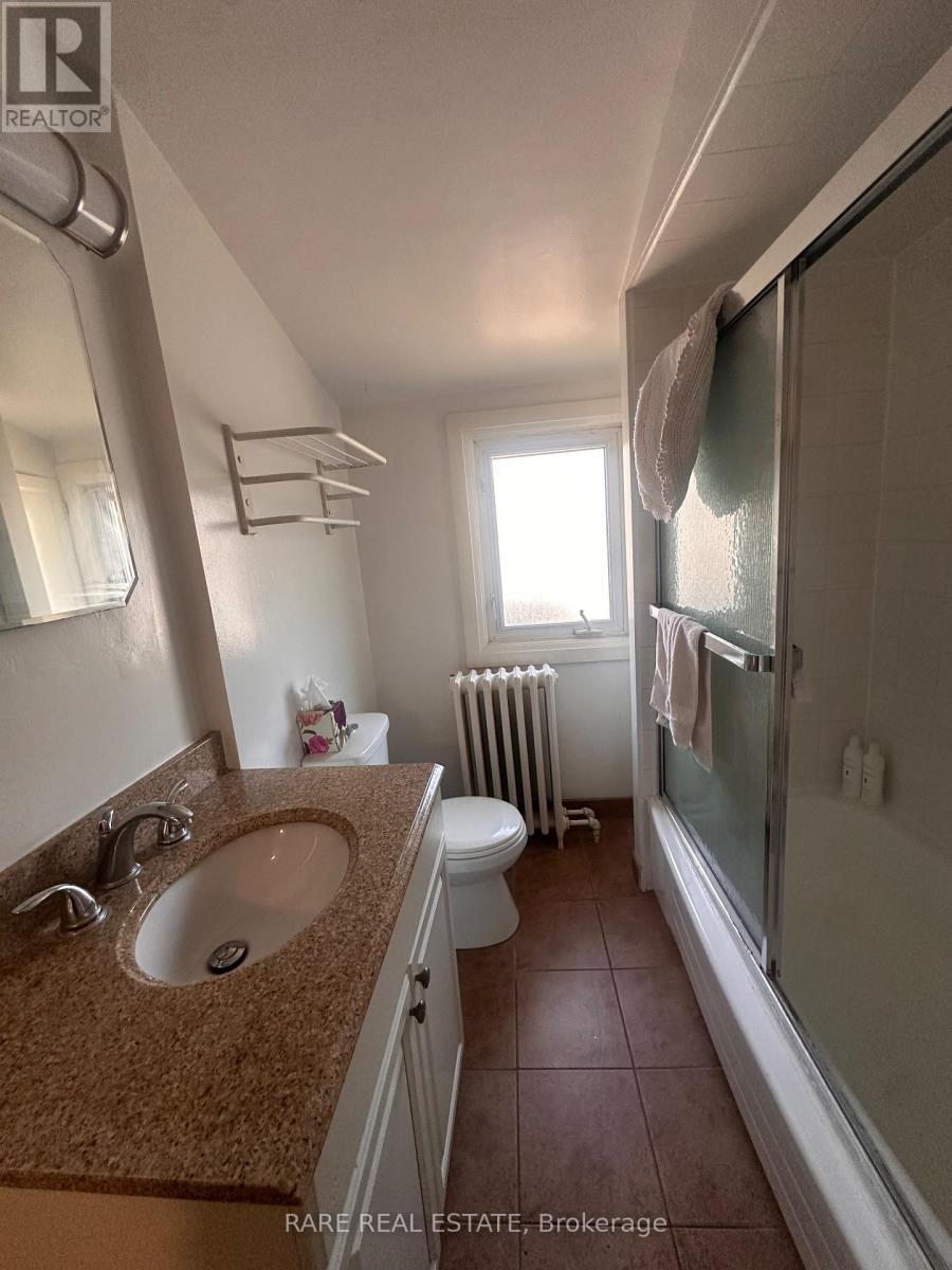 3 - 737 Avenue Road, Toronto, Ontario  M5P 2J9 - Photo 9 - C13675688