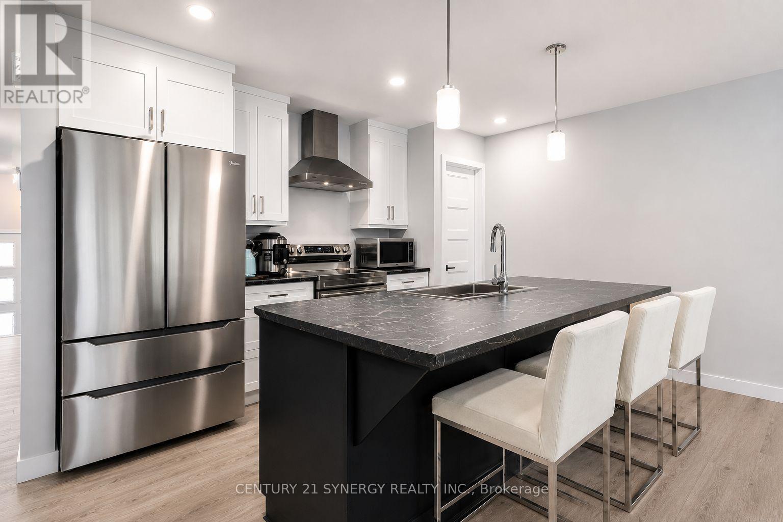 68 Villeneuve Street, North Stormont, Ontario  K0C 1W0 - Photo 4 - X13681106