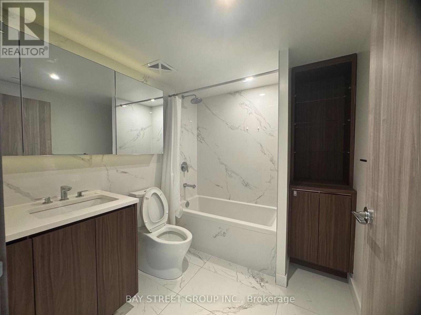 3305 (2nd Bedroom) - 27 Mcmahon Drive, Toronto, Ontario  M2K 0J2 - Photo 3 - C13681120