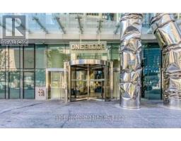 2612 - 1 BLOOR STREET E, Toronto, Ontario