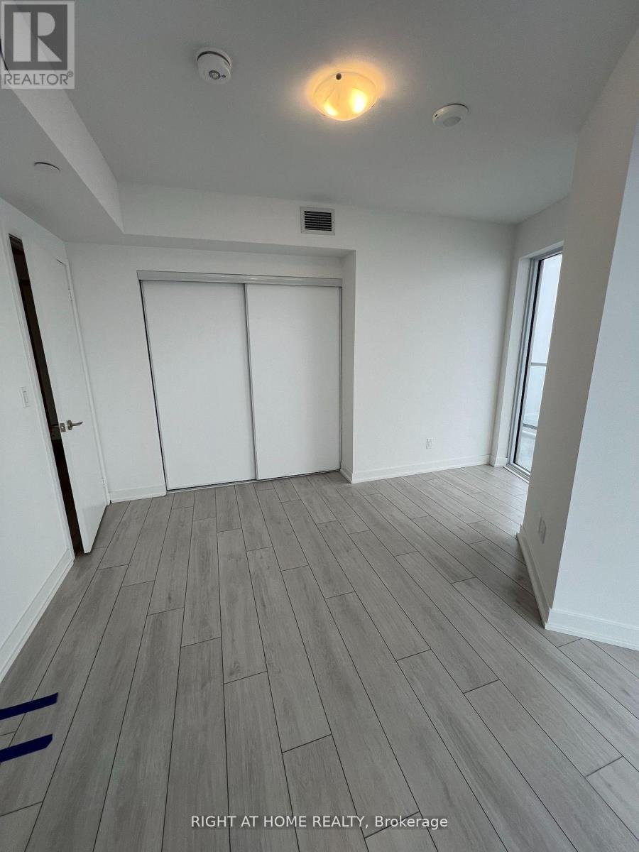 3105 - 2033 Kennedy Road, Toronto, Ontario  M5T 0B9 - Photo 14 - E13681122