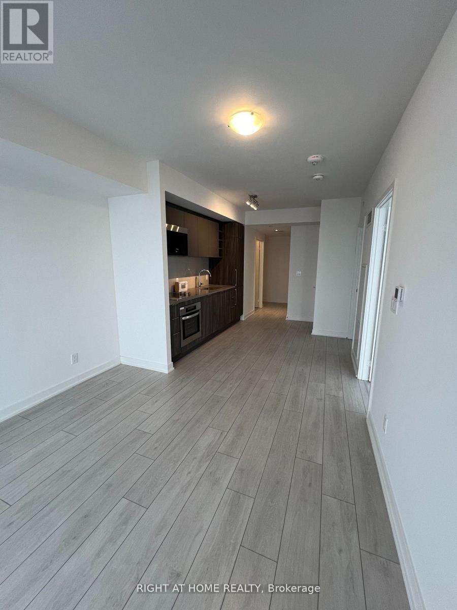 3105 - 2033 Kennedy Road, Toronto, Ontario  M5T 0B9 - Photo 3 - E13681122